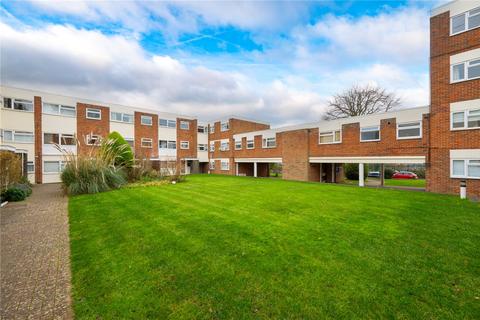 3 bedroom garage for sale, Carlton Road, Harpenden, Hertfordshire