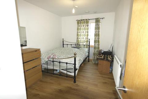 3 bedroom apartment to rent, Vickers House, Romford, Essex