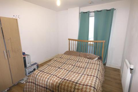 3 bedroom apartment to rent, Vickers House, Romford, Essex