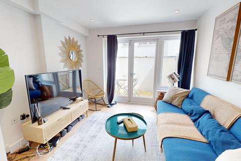 2 bedroom maisonette for sale, Dorset Gardens, Kemptown, Brighton, BN2