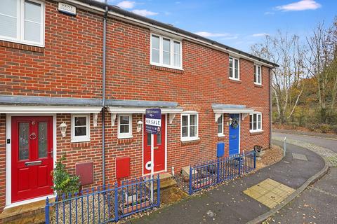 2 bedroom terraced house for sale, Cutter Close, Rochester ME2