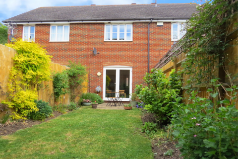 4 Cutter Close, Upnor, Rochester, ME2 4GY