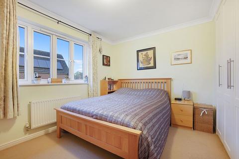 4 Cutter Close, Upnor, Rochester, ME2 4GY