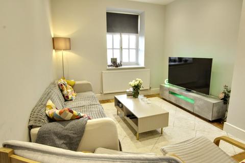 2 bedroom apartment for sale, Syresham Gardens, The Priory Syresham Gardens, RH16