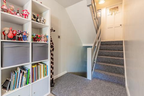 7 Chantry Grove, Bristol, BS11 0QH
