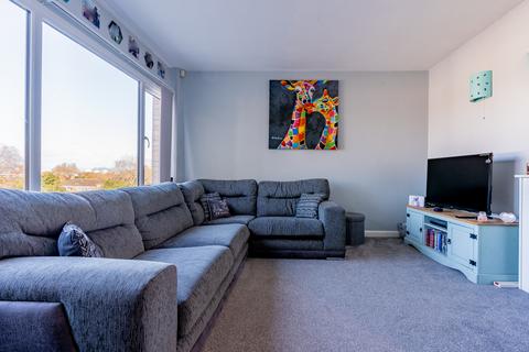 7 Chantry Grove, Bristol, BS11 0QH