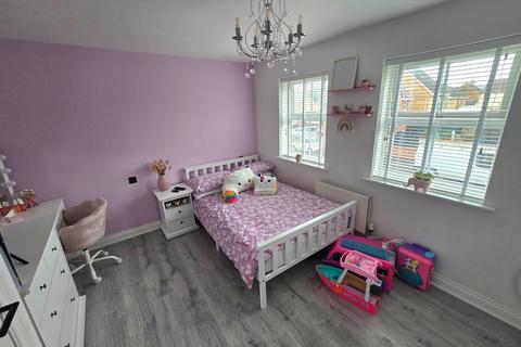 38 Llys Ael Y Bryn, Birchgrove, Swansea, SA7 0HB