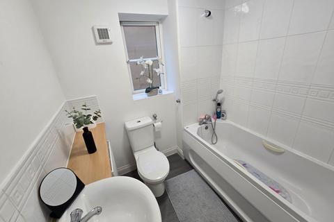 38 Llys Ael Y Bryn, Birchgrove, Swansea, SA7 0HB