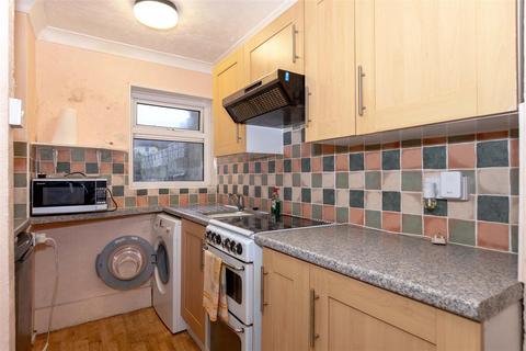 1 bedroom flat for sale, Tarring Road, Worthing