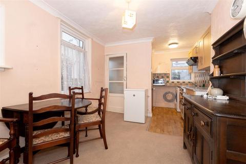 1 bedroom flat for sale, Tarring Road, Worthing