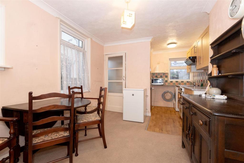 Tarring Rd-06.jpg
