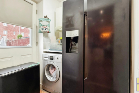 9 Llys Ael Y Bryn, Birchgrove, Swansea, SA7 0HB
