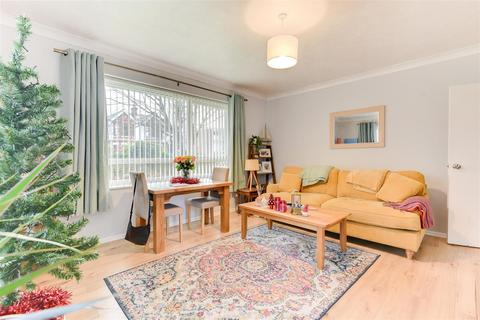 1 bedroom flat for sale, Heene Road, Worthing