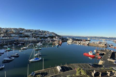 Guest house for sale, King Street, Brixham