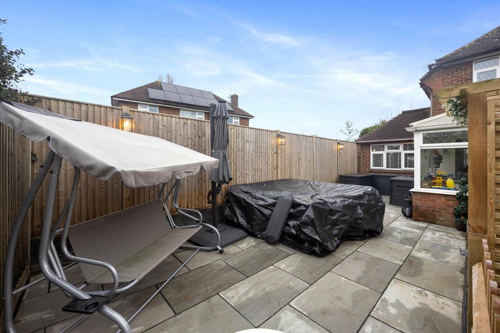 Morland Avenue, 19-023.jpg