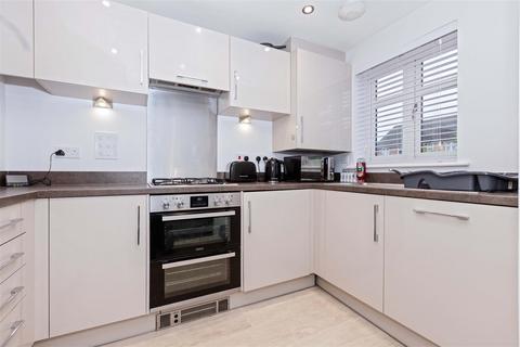 7 Iris Close, Worthing, BN13 3WU