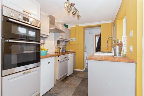 2 bedroom terraced house for sale, Becket Road, Worthing