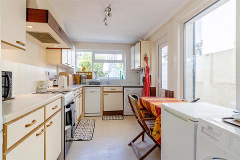 2 bedroom terraced house for sale, Howard Street, Worthing