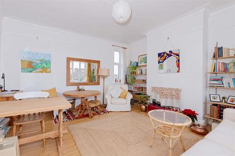 1 bedroom flat for sale, Seamill Park Crescent, Worthing