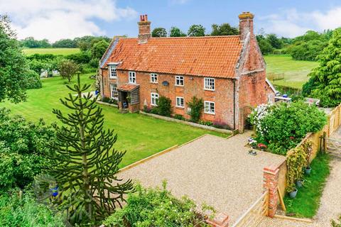 4 bedroom house for sale, Manor Farm House, Norwich Road, Woodton