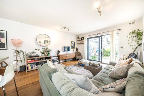 1 bedroom apartment for sale, Harefield Mews, Brockley, SE4