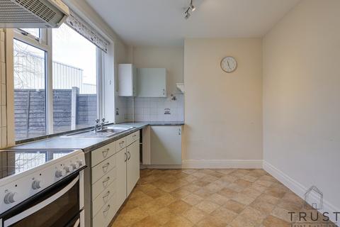 2 bedroom semi-detached house for sale, Welbeck Road, Birstall, Batley