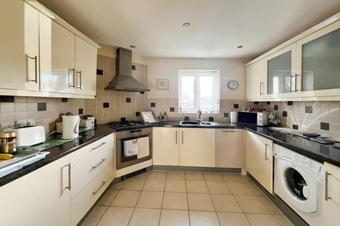 2 bedroom apartment for sale, Sundridge Court, Birmingham B43