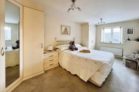 2 bedroom apartment for sale, Sundridge Court, Birmingham B43