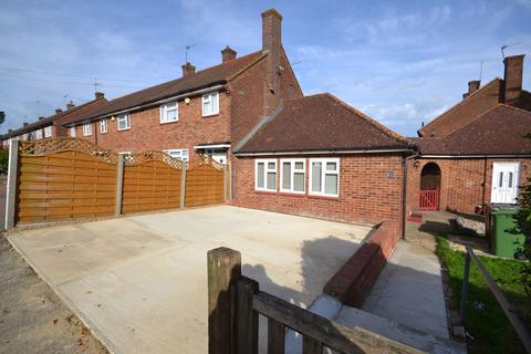 Burghley Avenue, Borehamwood, WD6