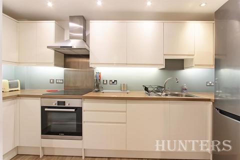 2 bedroom flat to rent, Dagmar Road, SE5