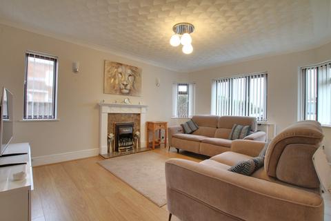 2 bedroom detached bungalow for sale, Doddington Road, Wimblington