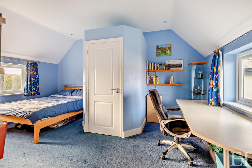 8629705-interior17 WM-800