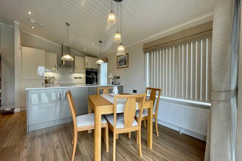 3 bedroom lodge for sale, Penally Grange, Penally, Tenby, SA70