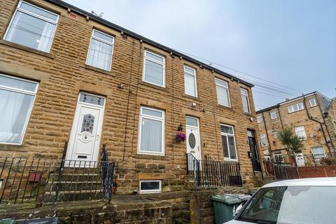 4 bedroom terraced house for sale, Snowdon Street, Batley, WF17