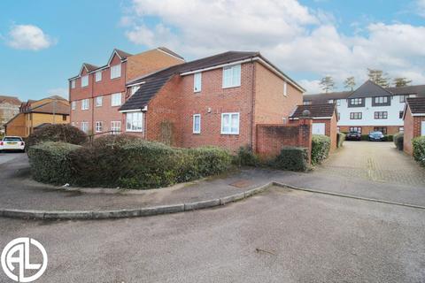 Marmet Avenue, Letchworth Garden City, SG6 4QF