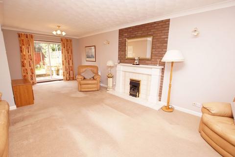 3 bedroom semi-detached house for sale, Meadow Walk, Gosport PO13