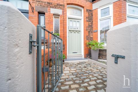 13 Alexandra Road, Wirral, CH48 0RT