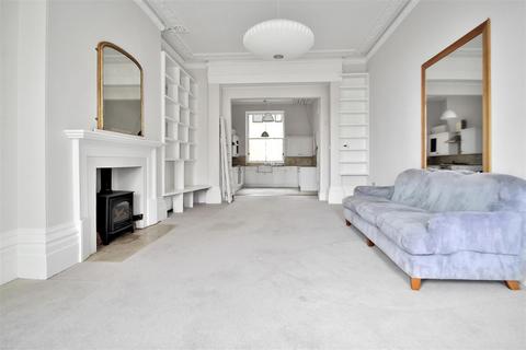 3 bedroom flat for sale, Brunswick Square, Hove