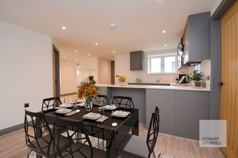 Dining into Kitchen