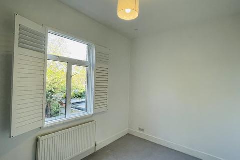 3 bedroom terraced house to rent, Chipping Close, Barnet EN5