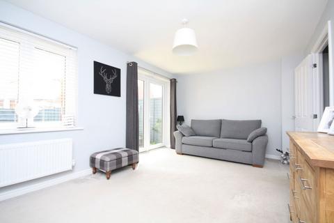 4 bedroom end of terrace house for sale, Primrose Place, Worthing, BN13