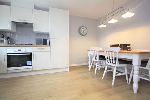 4 bedroom end of terrace house for sale, Primrose Place, Worthing, BN13