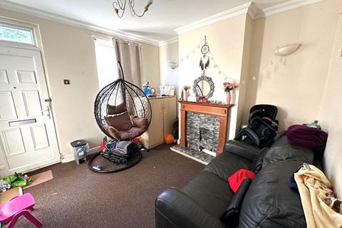 2 bedroom terraced house for sale, Dallow, Luton LU1