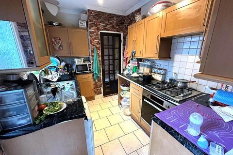 2 bedroom terraced house for sale, Dallow, Luton LU1