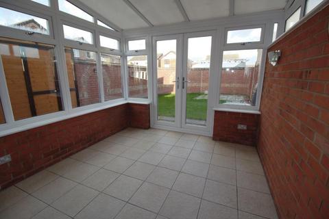 2 bedroom end of terrace house for sale, Foxgloves, Deeping St James, Peterborough, PE6 8SH