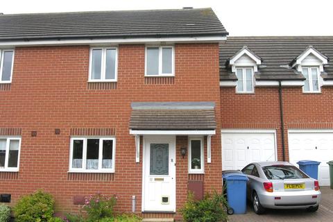 3 bedroom semi-detached house to rent, Springtail Road, Pinewood, Ipswich, Suffolk, UK, IP8