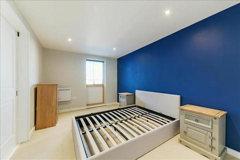 1 bedroom apartment for sale, Reed House, London, SW19