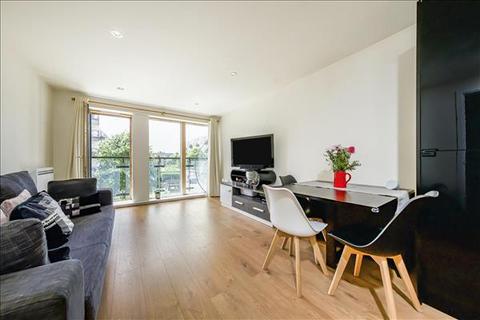 2 bedroom apartment for sale, Reed House, London, SW19