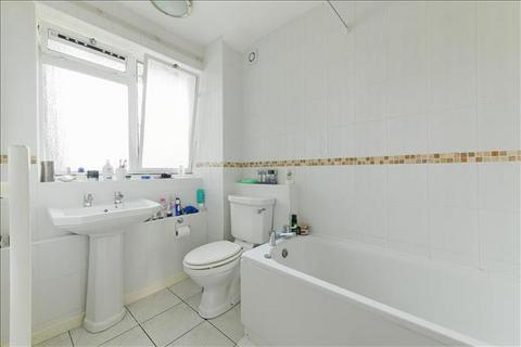 1 bedroom apartment for sale, Florys Court, Southfields, SW19