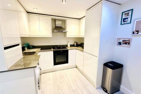 Flat 1, 55 Edridge Road, Croydon, CR0 1EG